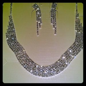 Austrian Crystal Necklace Set